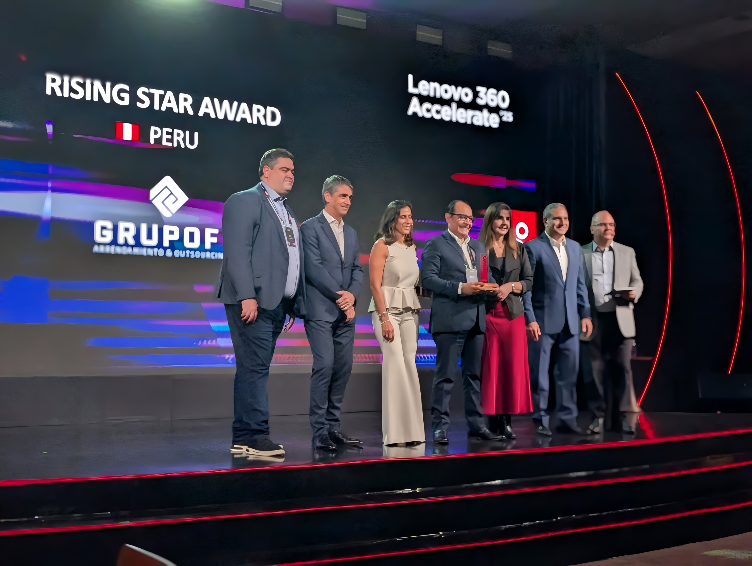 premio-lenovo360-grupofg-accelerate-2025-peru